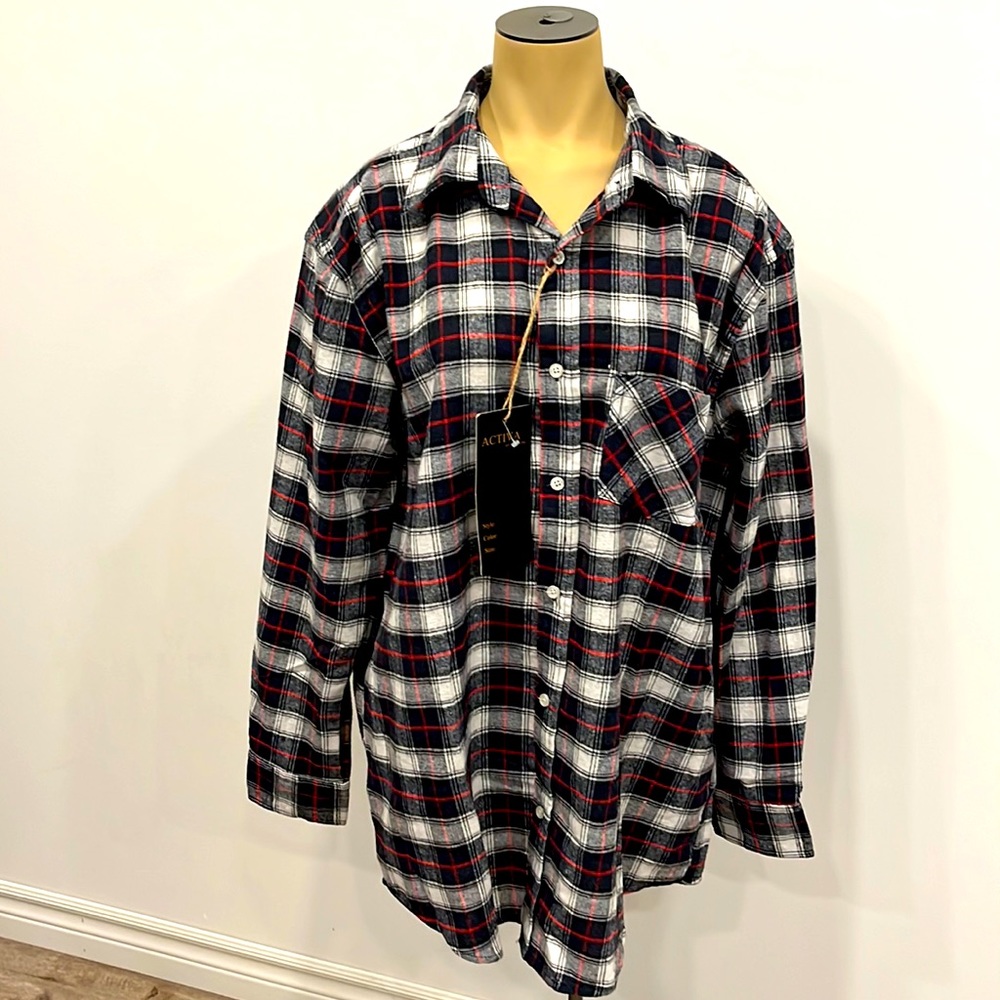 BNWT Activa Men’s Shirt Button Up long Sleeves